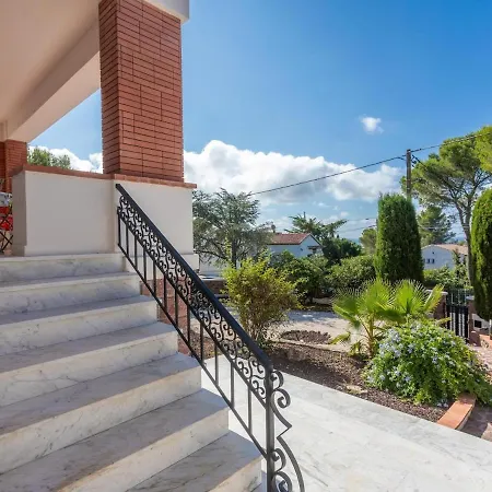 Appt 4 Etoiles -2 - Piscine - Wifi - Clim Апартаменты *