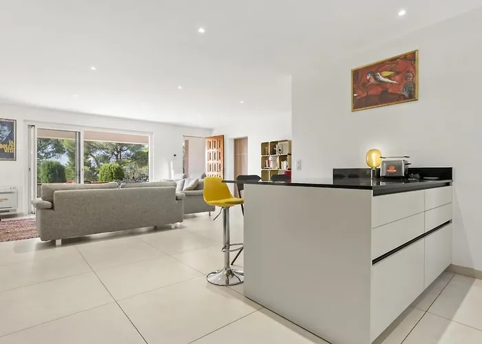 Appt 4 Etoiles -2 - Piscine - Wifi - Clim * Saint-Raphael (Var)