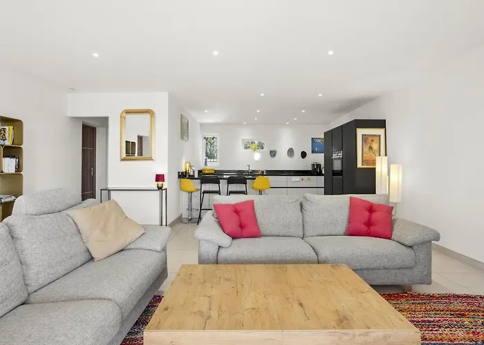 Apartment Appt 4 Etoiles -2 - Piscine - Wifi - Clim Saint-Raphael (Var)