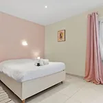 Lejlighed Appt 4 Etoiles -2 - Piscine - Wifi - Clim