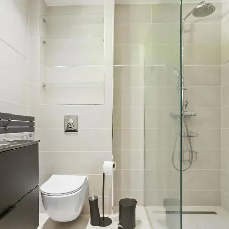 Appt 4 étoiles -2 - Piscine - Wifi - Clim Appartement