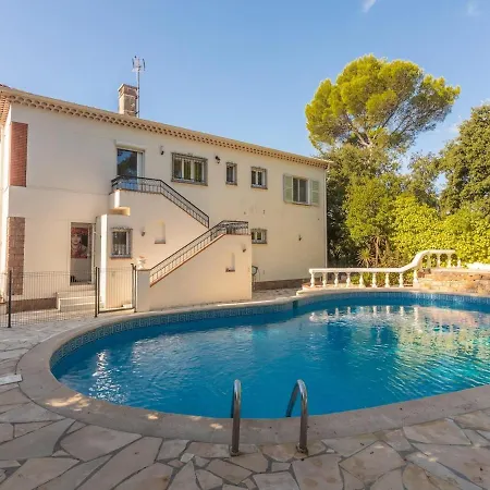아파트 Appt 4 Etoiles -2 - Piscine - Wifi - Clim Saint-Raphaël