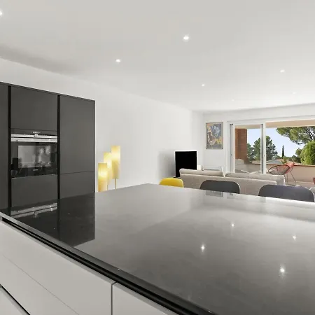 Appt 4 étoiles -2 - Piscine - Wifi - Clim Appartement